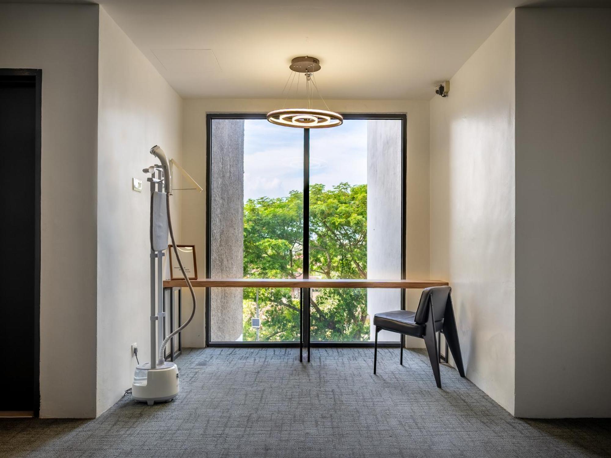 ที+ พรีเมียม โฮเต็ล Hotel อลอร์สตาร์ ภายนอก รูปภาพ