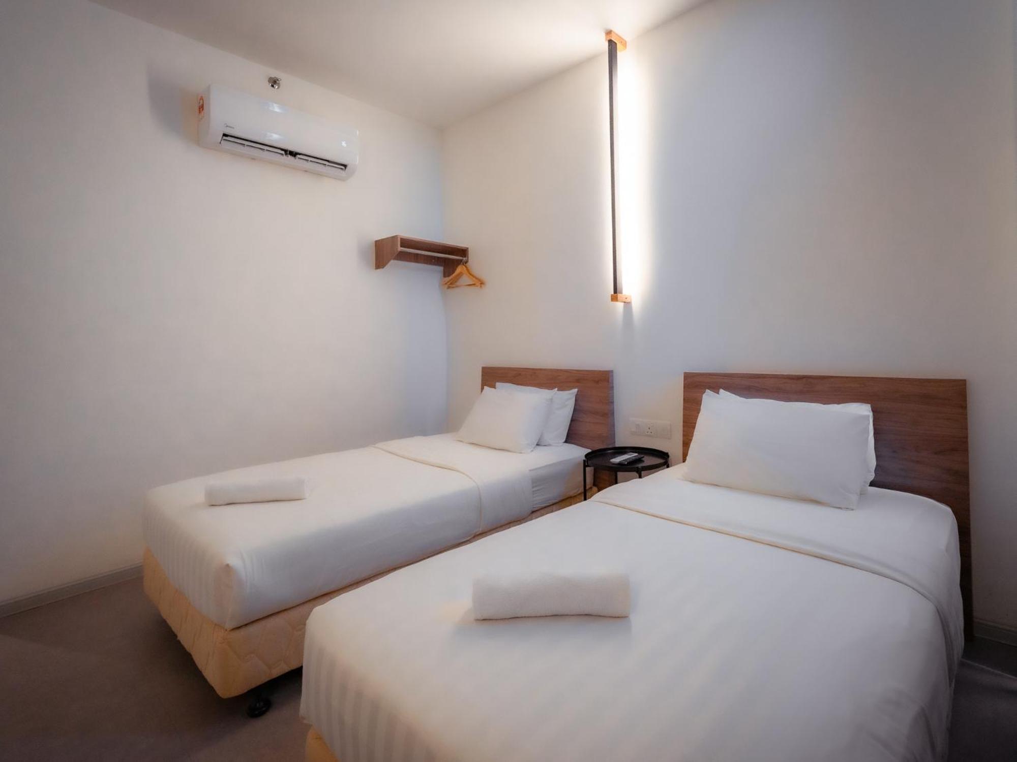 ที+ พรีเมียม โฮเต็ล Hotel อลอร์สตาร์ ภายนอก รูปภาพ