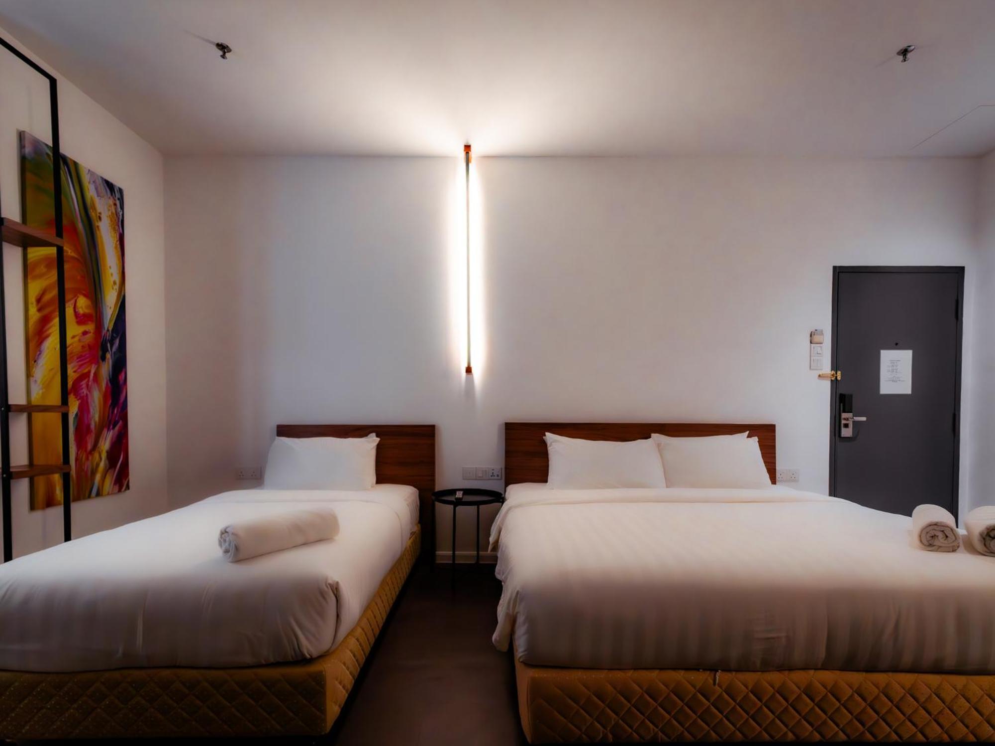 ที+ พรีเมียม โฮเต็ล Hotel อลอร์สตาร์ ภายนอก รูปภาพ