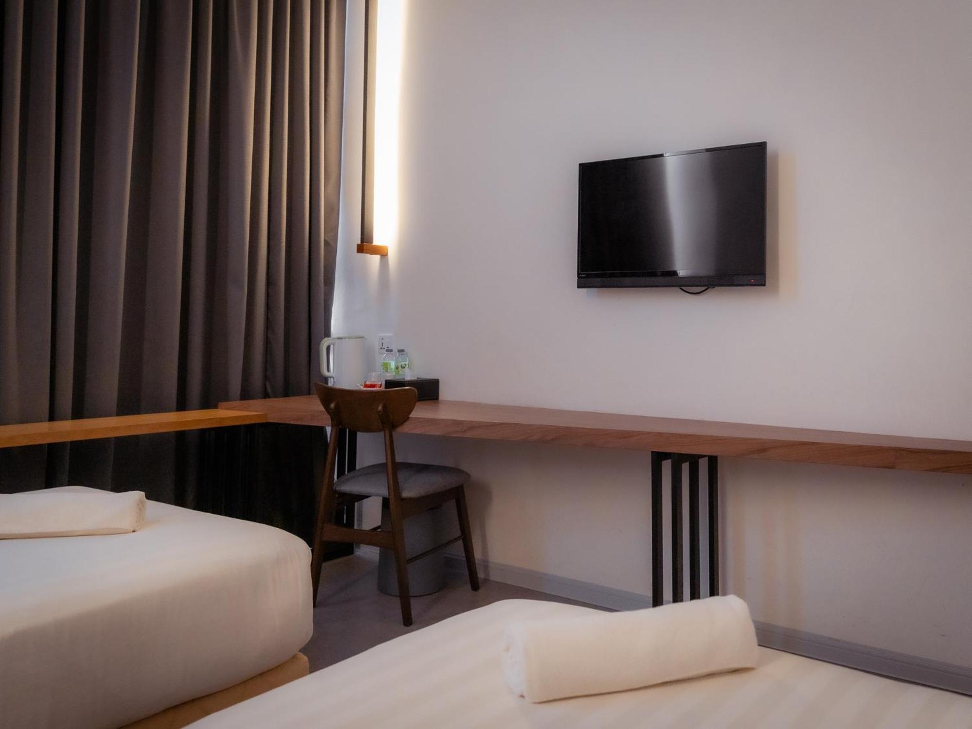 ที+ พรีเมียม โฮเต็ล Hotel อลอร์สตาร์ ภายนอก รูปภาพ